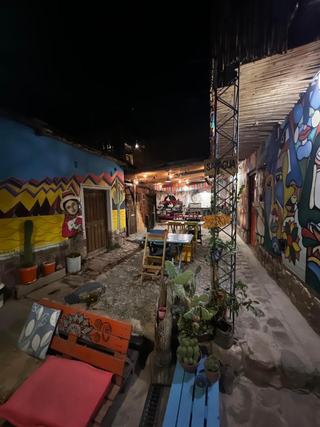 Giramundo Hostel Humahuaca Εξωτερικό φωτογραφία
